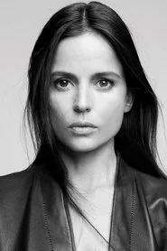 Елена Анайя